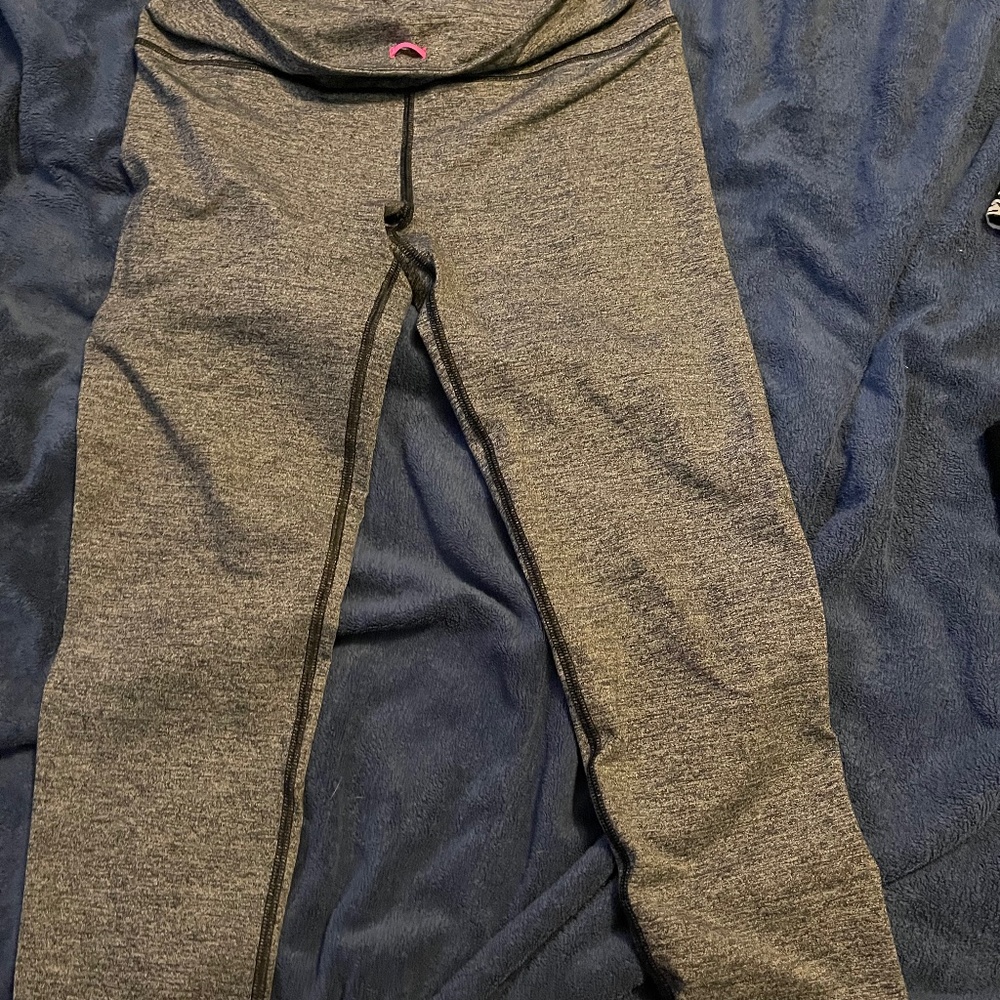VS leggings